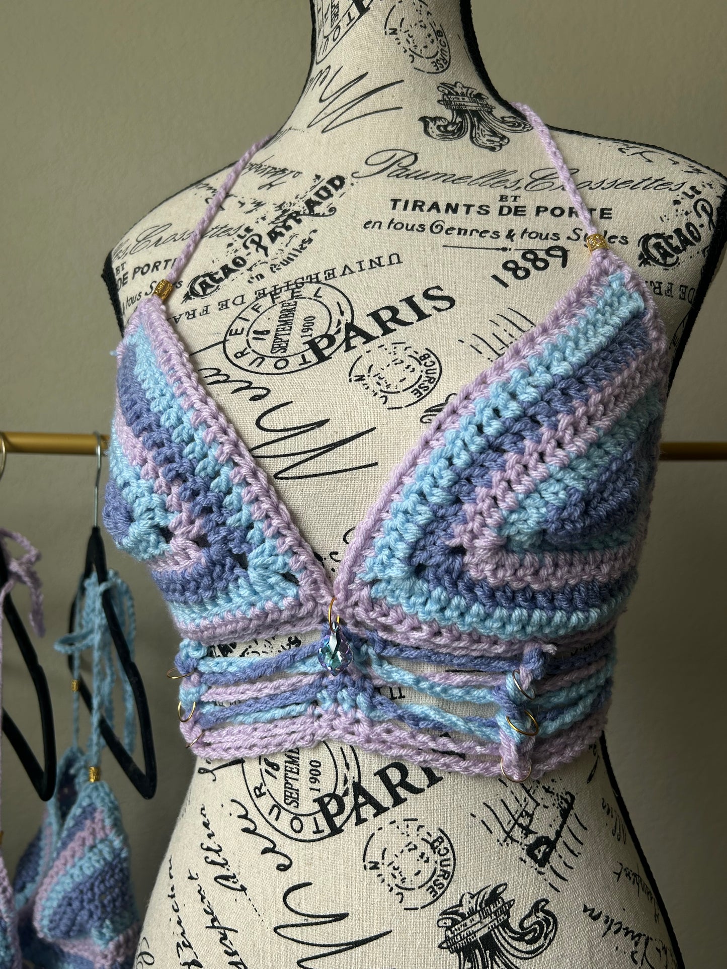 Cotton Candy Skies slit weave top